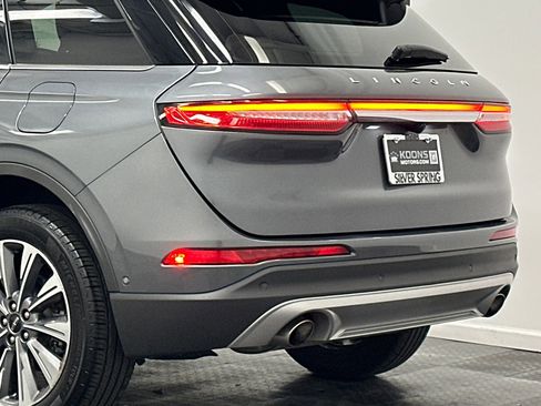 Certified 2022 Lincoln Corsair Reserve w/ Equipment Group 201A image 7