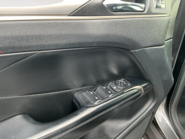 Used 2017 Lincoln MKC Premiere AWD/4WD image 10