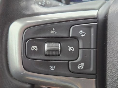 Used 2025 Chevrolet Silverado 1500 LT AWD/4WD image 18