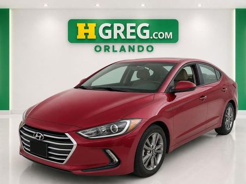 Used 2018 Hyundai Elantra Value Edition w/ Cargo Package FWD image 4