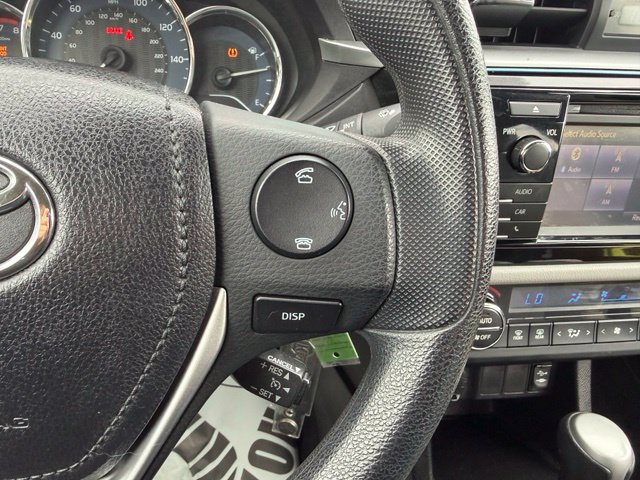 Used 2015 Toyota Corolla LE FWD image 22