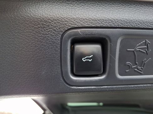 Certified 2023 Ford Expedition Max Platinum image 32