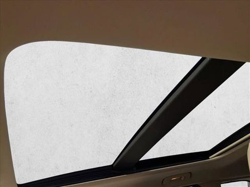 Used 2014 Jeep Grand Cherokee Limited w/ Luxury Group II image 12