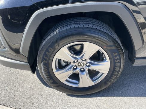 Used 2024 Toyota RAV4 XLE image 33