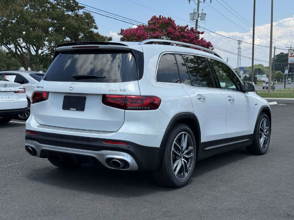 Used 2023 Mercedes-Benz GLB 35 AMG 4MATIC image 22
