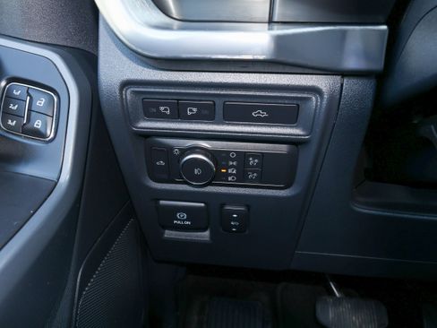 Used 2022 Ford F150 Lariat AWD/4WD image 28