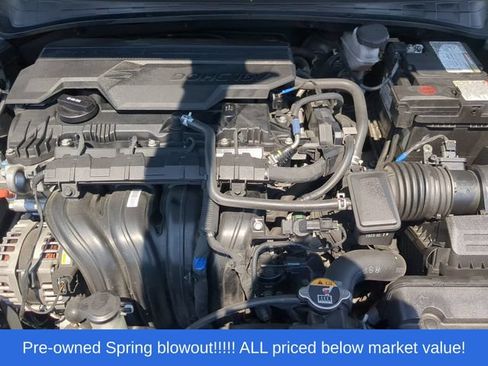 Used 2023 Hyundai Elantra SE FWD image 43