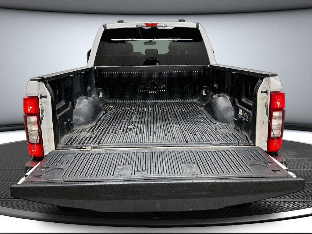 Used 2020 Ford F250 XLT AWD/4WD image 7