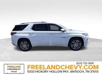 Used 2023 Chevrolet Traverse High Country FWD video 2