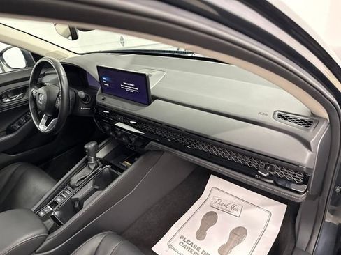 Certified 2023 Honda Accord Touring image 25