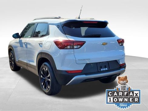 Certified 2023 Chevrolet TrailBlazer LT FWD image 3