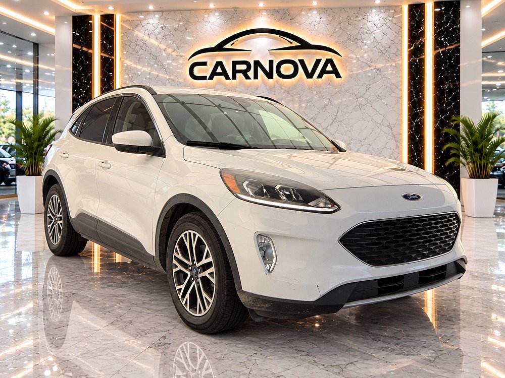 Used 2020 Ford Escape SEL FWD image 1