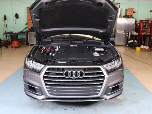 Used 2018 Audi Q7 3.0T Prestige w/ Prestige Package image 8