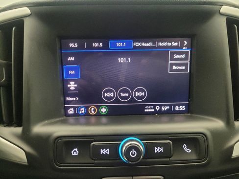 Used 2023 GMC Terrain SLE w/ Driver Convenience Package image 25