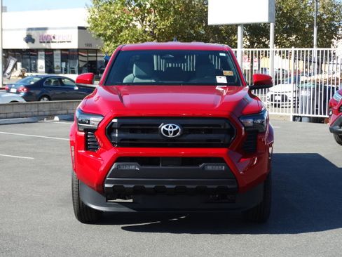 New 2025 Toyota Tacoma SR5 image 3