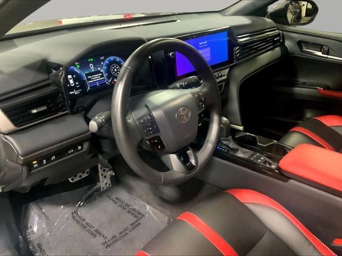 Used 2026 Toyota Camry XSE AWD/4WD image 18