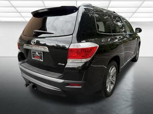 Used 2012 Toyota Highlander Limited w/ Tow Pkg AWD/4WD image 6