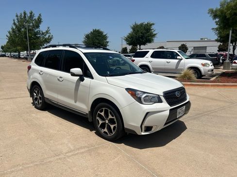 Used 2016 Subaru Forester 2.0XT Touring w/ Eyesight & Navigation System AWD/4WD image 7
