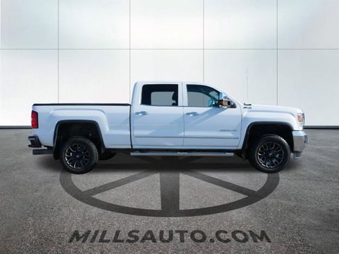 Used 2015 GMC Sierra 2500 SLT image 4