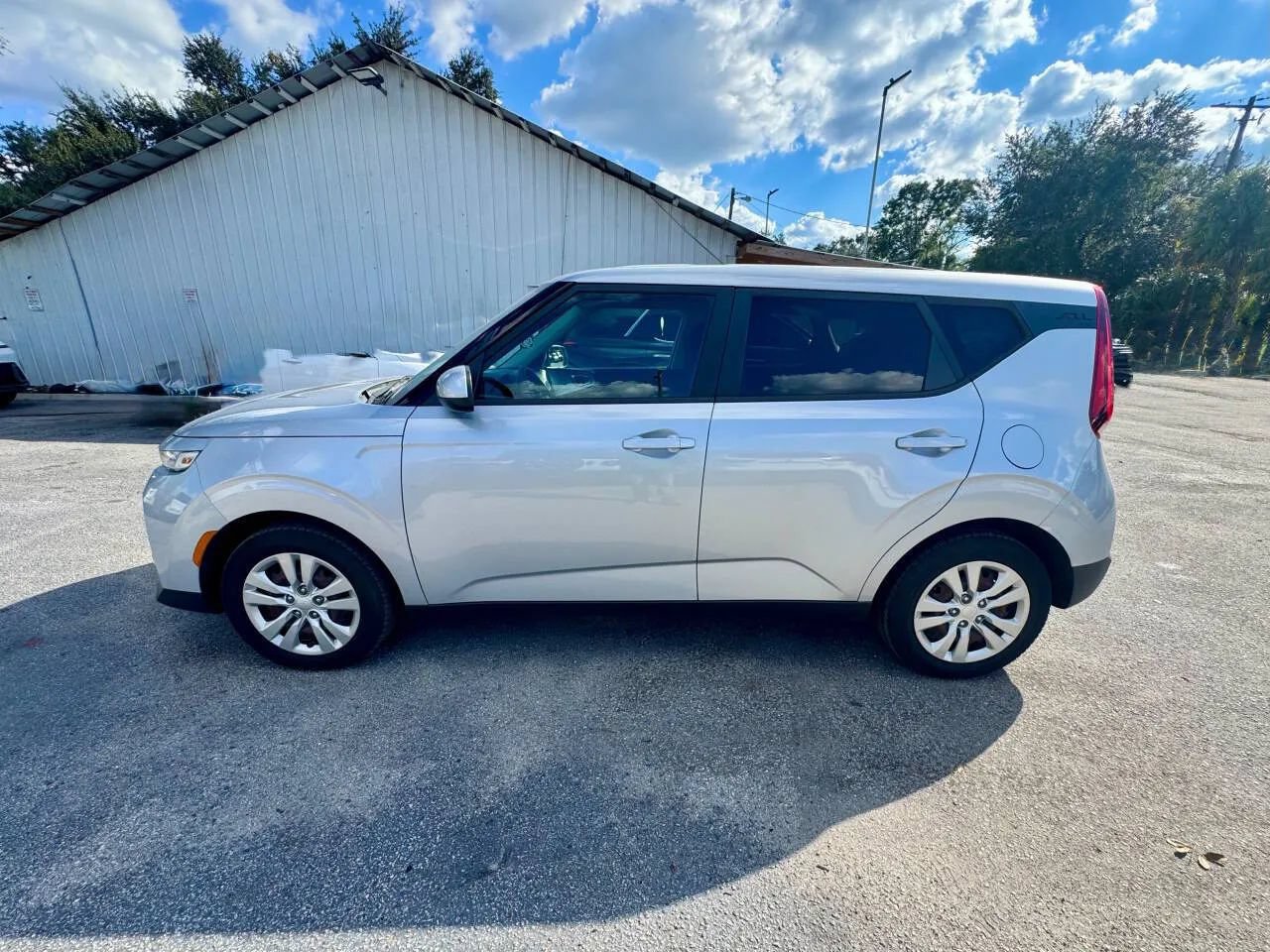 Used 2020 Kia Soul LX FWD image 6