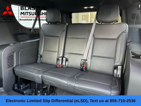 Used 2023 GMC Yukon XL Denali w/ Max Trailering Package image 30