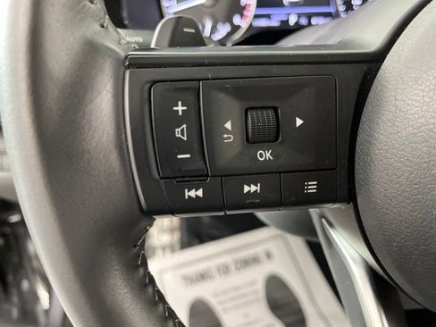Used 2025 Nissan Pathfinder SV w/ SV Premium Package FWD image 22