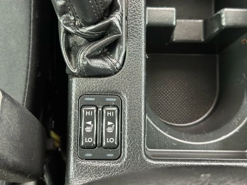 Used 2014 Subaru Impreza 2.0i Sport Premium image 23