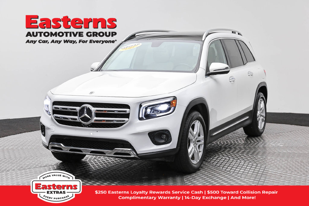 Used 2022 Mercedes-Benz GLB 250 4MATIC w/ Premium Package Lite image 1