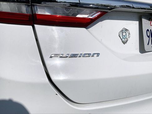 Used 2018 Ford Fusion S image 8