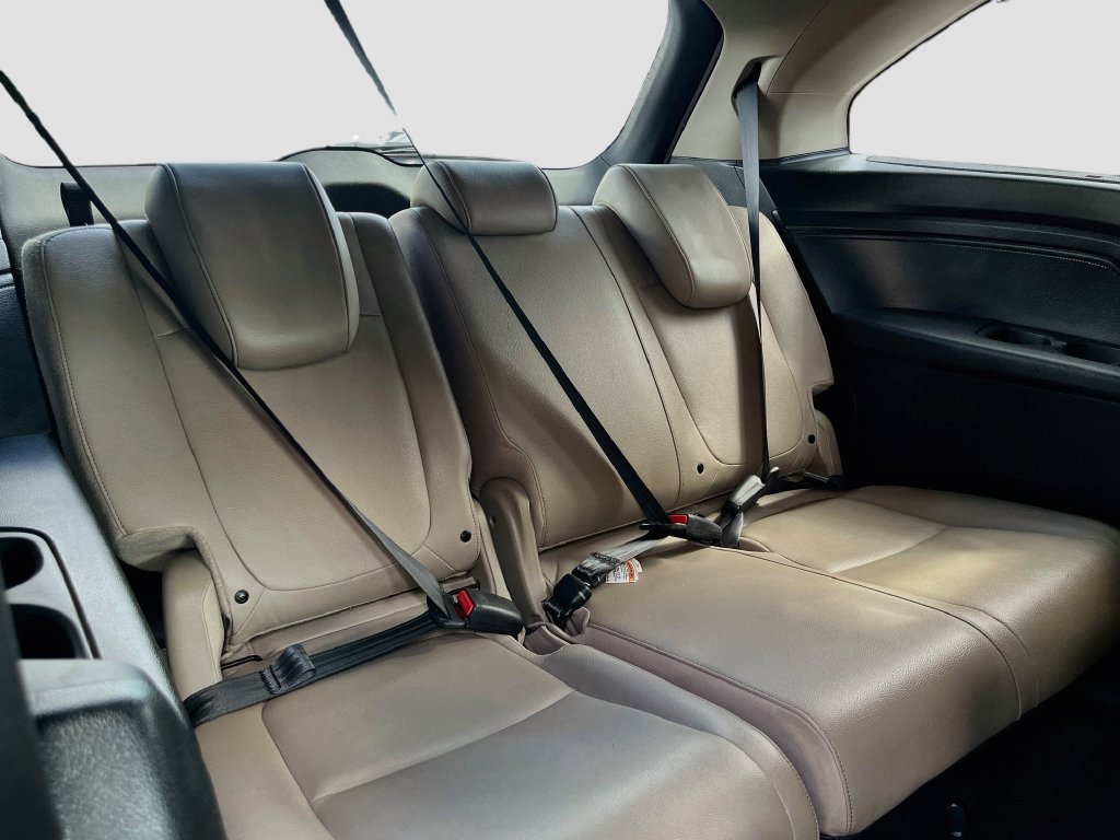 Used 2024 Honda Odyssey Touring image 32