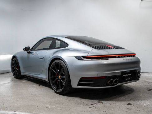 Used 2020 Porsche 911 Carrera S RWD image 3