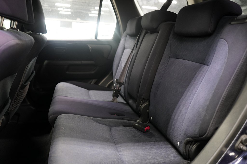 Used 2006 Honda CR-V LX image 17