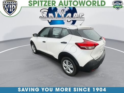 Used 2020 Nissan Kicks S image 7