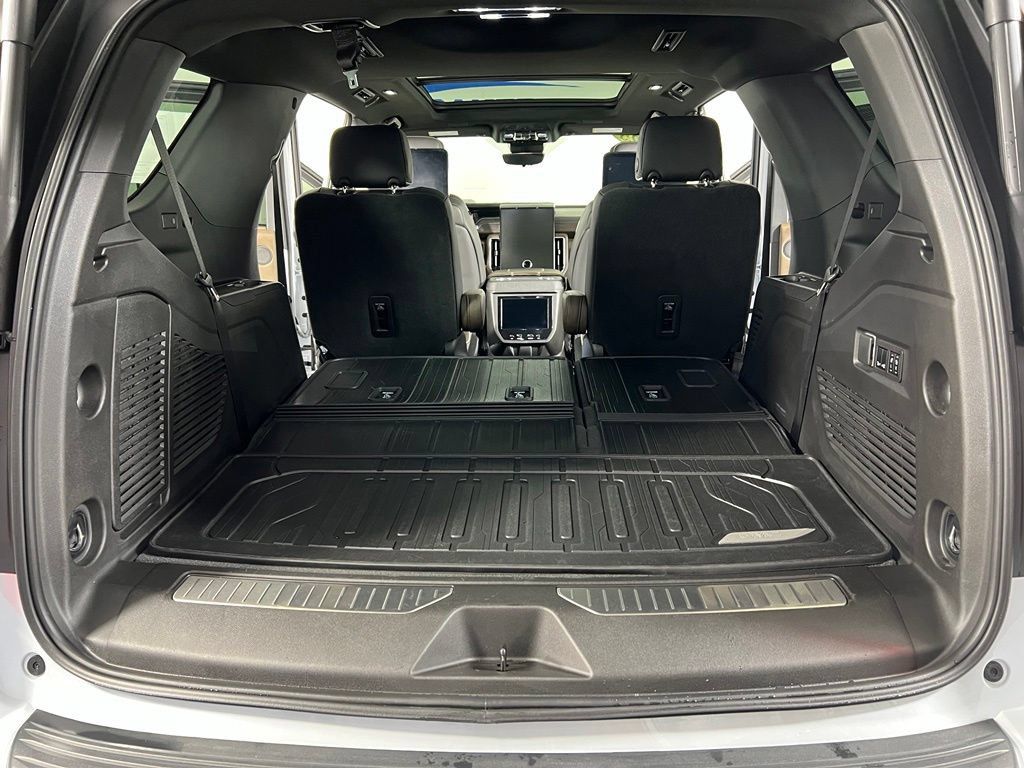 Certified 2026 GMC Yukon Denali Ultimate AWD/4WD image 15