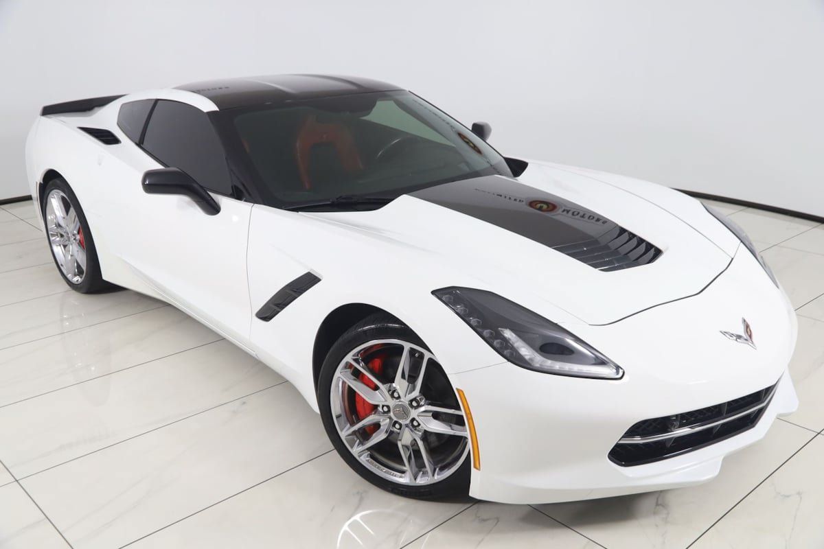 Used 2016 Chevrolet Corvette Stingray Coupe w/ 2LT Preferred Equipment Group RWD image 20