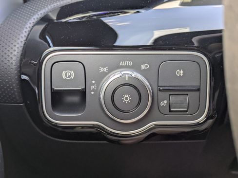 Certified 2023 Mercedes-Benz CLA 35 AMG 4MATIC image 26