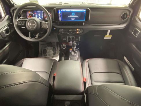 New 2026 Jeep Wrangler Unlimited Rubicon AWD/4WD image 10