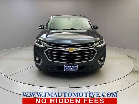 Used 2019 Chevrolet Traverse LT image 8