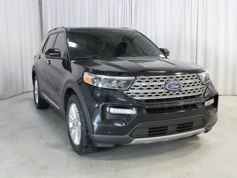 Used 2020 Ford Explorer Limited AWD/4WD image 39