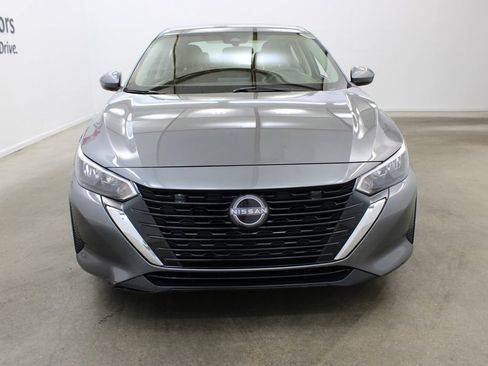 Used 2025 Nissan Sentra S FWD image 7