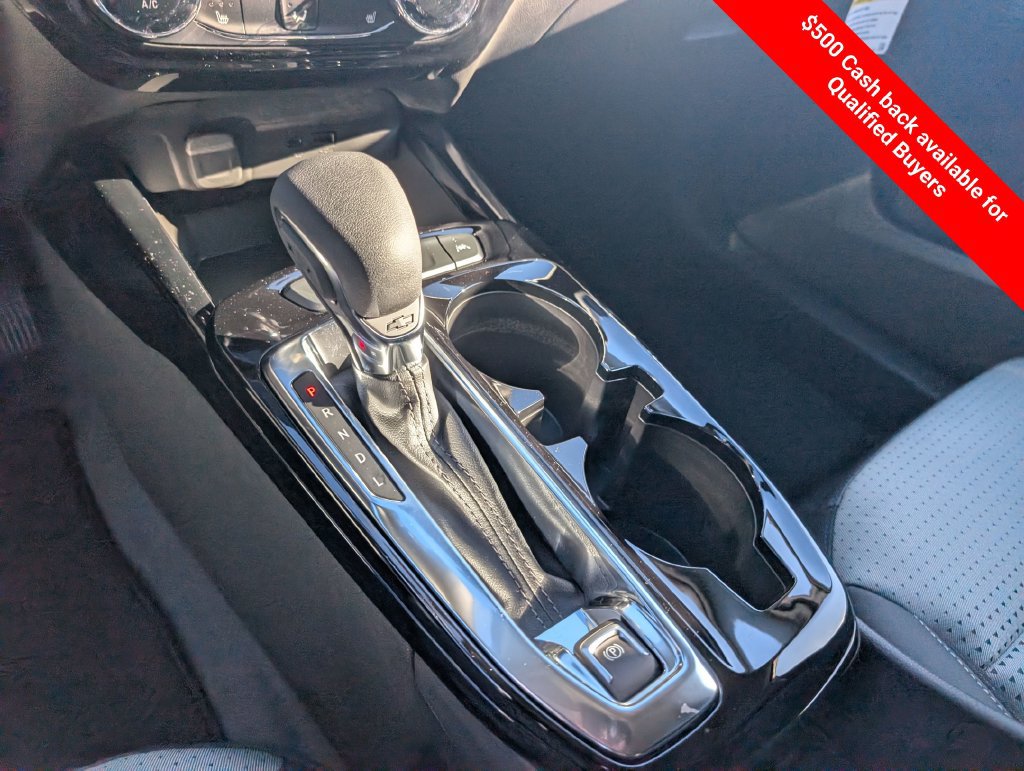 New 2026 Chevrolet Trax LT w/ LT Convenience Package FWD image 19