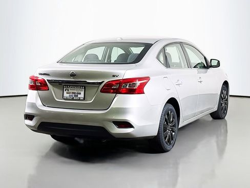 Used 2017 Nissan Sentra SV image 7