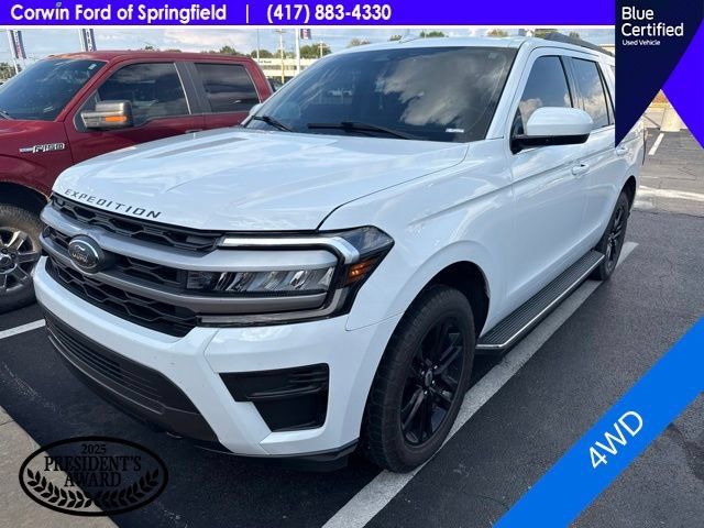 Used 2022 Ford Expedition XLT AWD/4WD image 2
