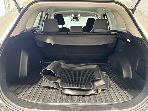 Used 2023 Toyota RAV4 LE AWD/4WD image 16