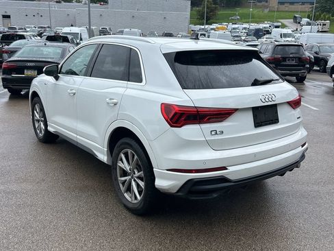 Used 2021 Audi Q3 2.0T Premium w/ Convenience Package AWD/4WD image 3