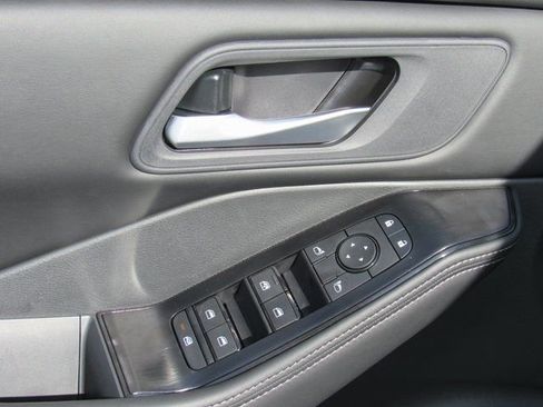 New 2026 Nissan Rogue SV w/ Cold Weather Package image 11