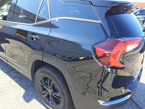 Used 2024 GMC Terrain AT4 w/ Infotainment Package II AWD/4WD image 19