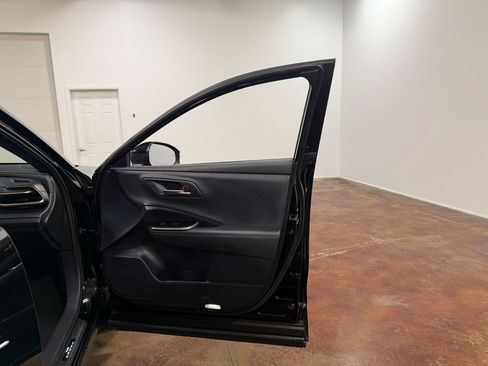 Used 2025 Toyota Crown Signia AWD/4WD image 58