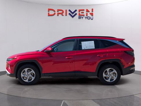 Used 2023 Hyundai Tucson SEL image 2