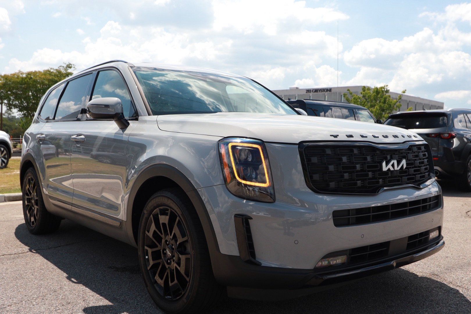 Used 2022 Kia Telluride SX w/ SX Prestige Package AWD/4WD image 7